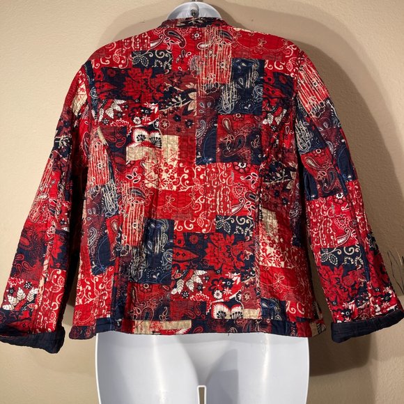Vintage quilted reversible contrasting print jacket measures like a S-M - Picture 5 of 7